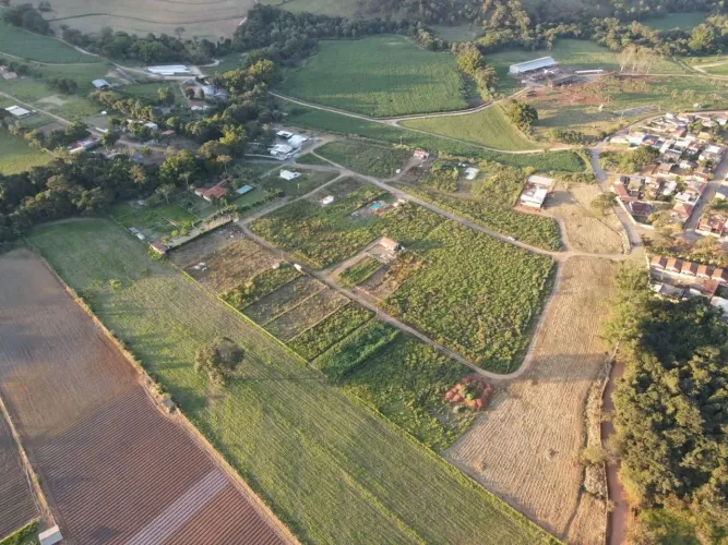 Lotes em serra azul Mateus leme