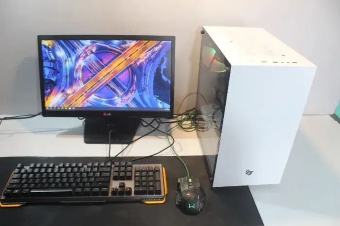 PC Gamer completão i5 + RX570 + SSD