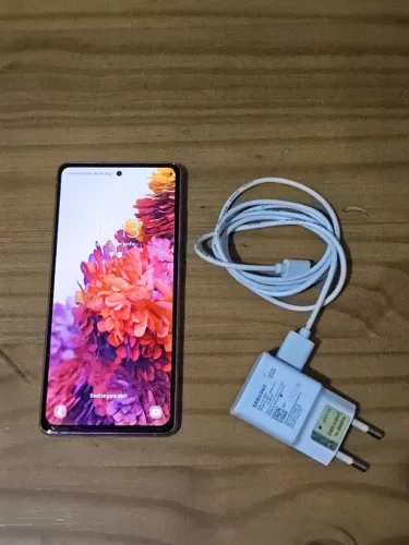 Celular Samsung Galaxy S20 FE