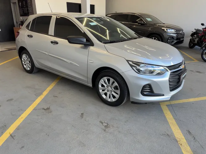Chevrolet Onix Hatch 1.0 12V TB Flex Aut. 4P 2022