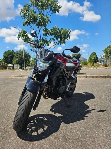 VENDO MOTO HONDA CB500F 2022