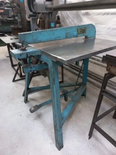 Prensa De Pedal Especial Para Chapas 1 Mm / -- 00198