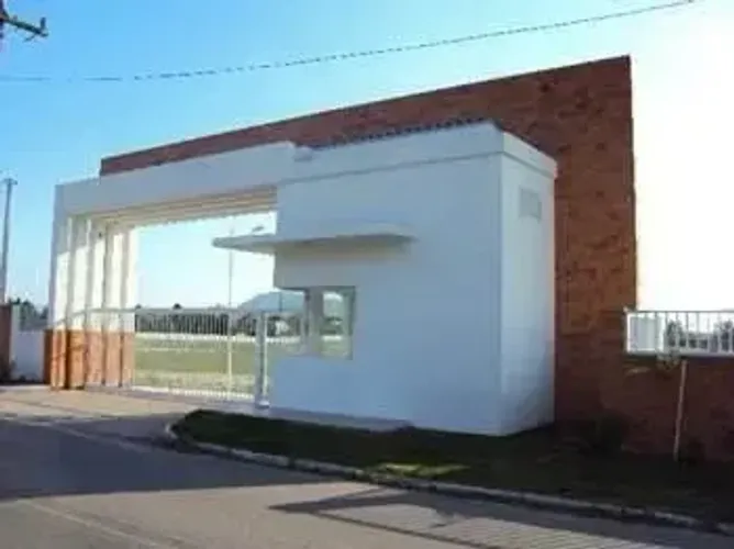 Terreno com 400 m² no Condomínio Praia do Moçambique São João do Rio Vermelho - Florianópo