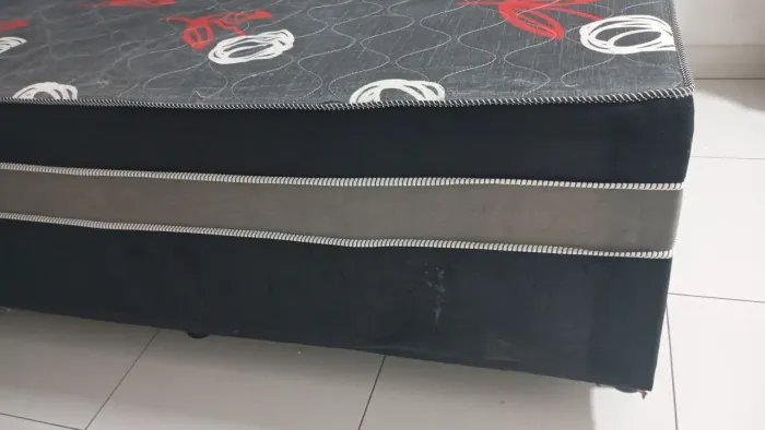 Cama apenas 3 meses de uso 