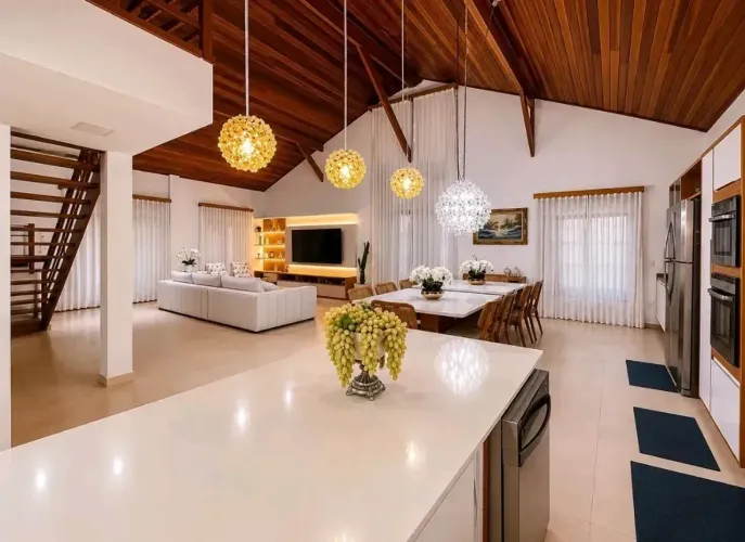 CASA DE ALTO PADRÃO À VENDA EM SANTA TERESA/ES SÃO LOURENÇO