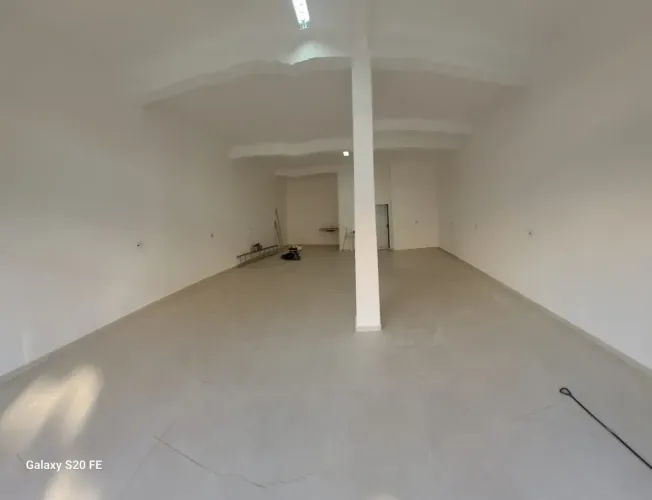 Imóvel para aluguel com 72 metros quadrados em Centro - Carapicuíba - SP