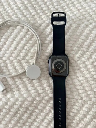 Apple Watch Series 9 45mm (GPS + Cellular) - Bateria 98%