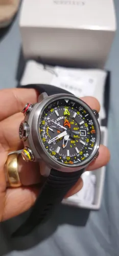 Relógio Citizen Altichron BN4021-02E