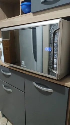 Microondas Eletrolux 31L