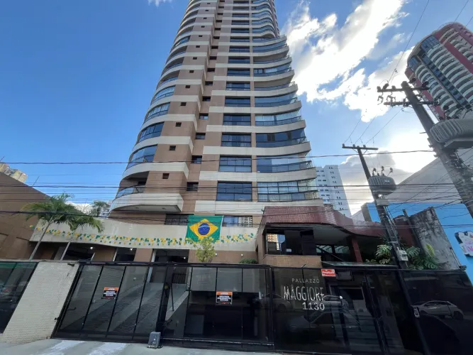 Apartamento de 3 Suítes no Umarizal Ed. Pallazzo Marggiore 