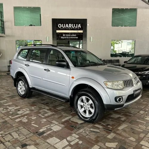 Mitsubishi Pajero Dakar 3.2 4X4 T.i. Dies. 5P Aut. 2013
