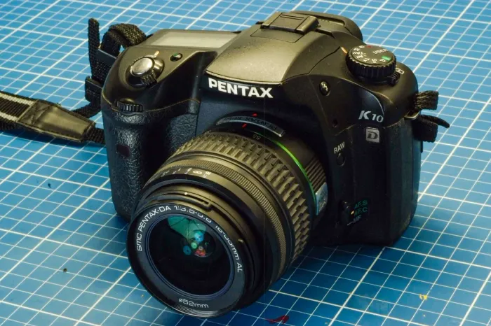 Pentax k10 + 18-55 CCD