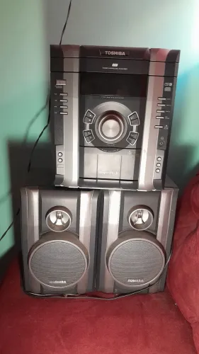 Vendo aparelho de som Toshiba 