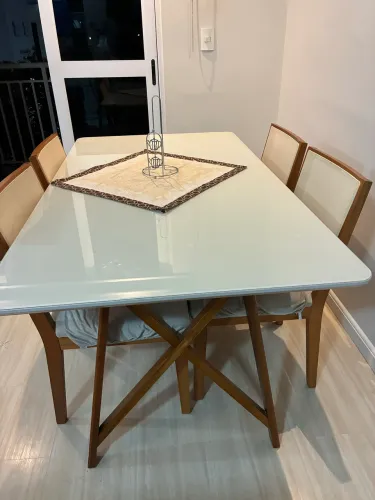 Vendo mesa de jantar