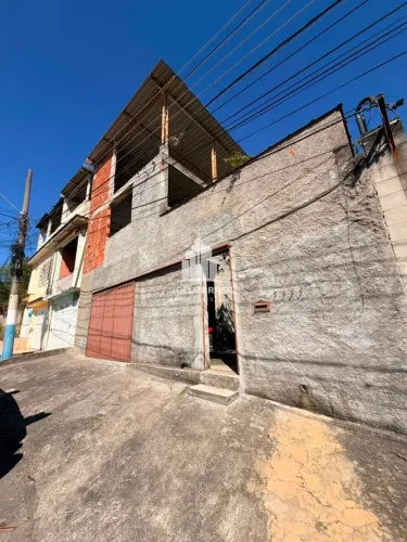 Casa 01 Quarto à Venda Centro de Belford Roxo/RJ