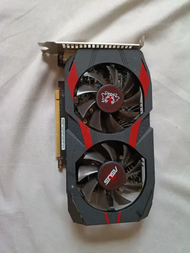 Placa de vídeo NVIDIA GeForce GTX 1050 em curto <br>R$: 100,00