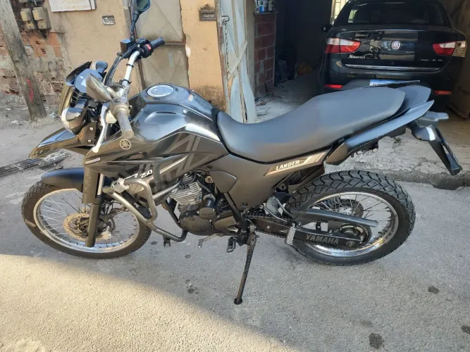 LANDER XTZ 250