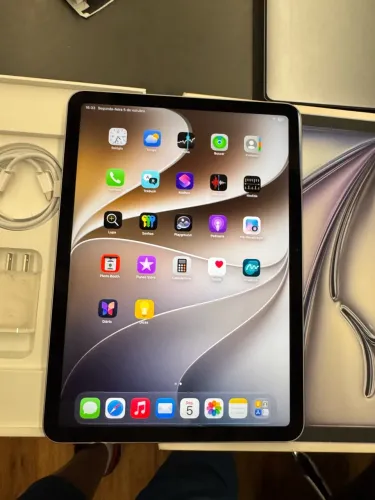 Ipad air M3 256gb wifi - troco ps4 / ps5 / Xbox