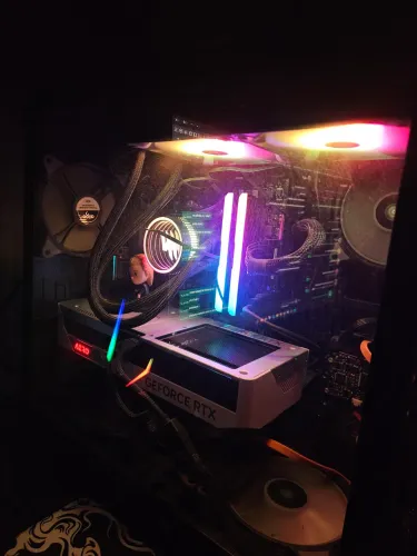 PC GAMER RYZEN 7 5700X RTX 4070TI 32GB 3200MHZ 1TB SSD NVME