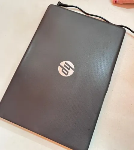 Notebook HP 240 G7 ? i3 10ª Ger. | SSD 240GB | Ótimo para Estudos e Trabalho