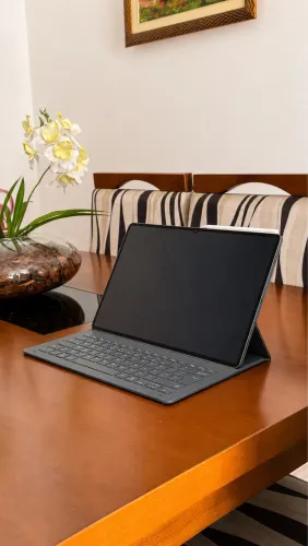 Samsung Galaxy Tab S11 Ultra 512GB / 12GB RAM / Teclado Original / Samsung Care Ativo