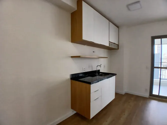 Studio para venda e locação em Vila Dom Pedro I com 1 quarto, 33m²