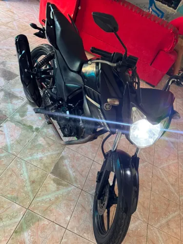 Moto Yamaha Fazer 150 2022