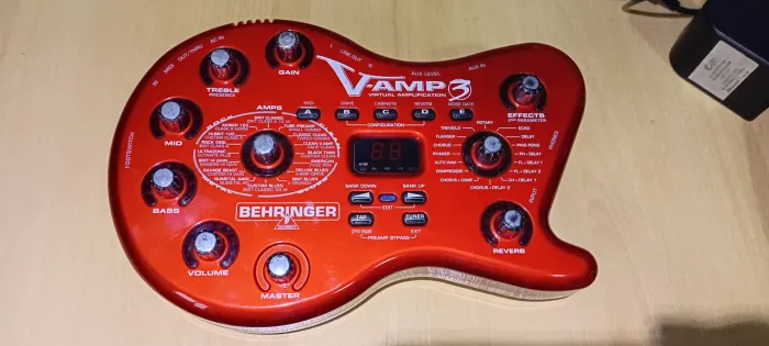 Pedaleira Vamp 3