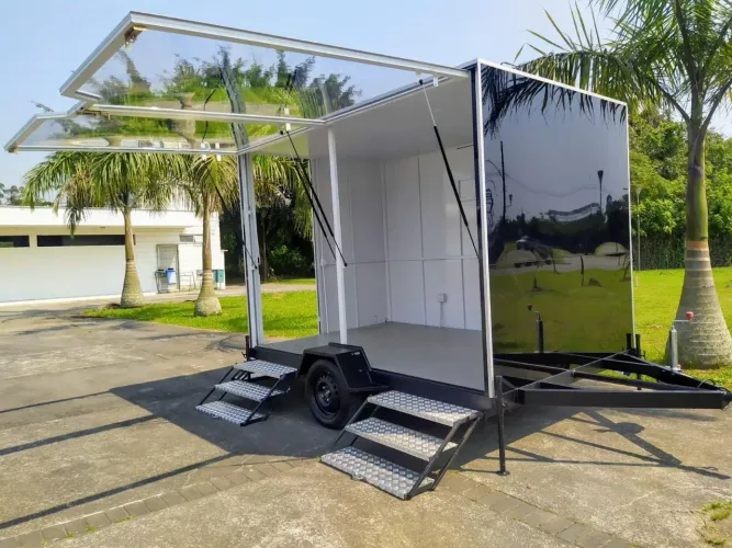 Food truck trailer 