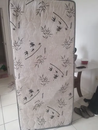 Cama Aux. Infantil usado bom 200,00