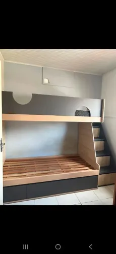 Vendo beliche 8 gavetas em perfeito estado de conservação.  100% MDF