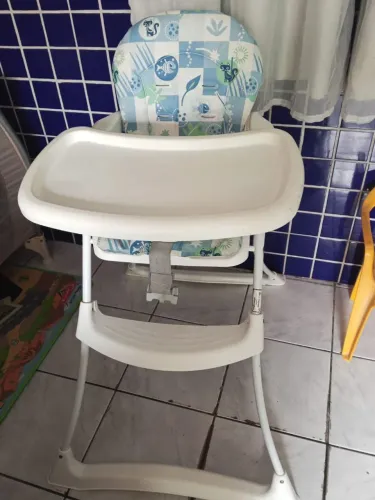 Cadeira de alimentação