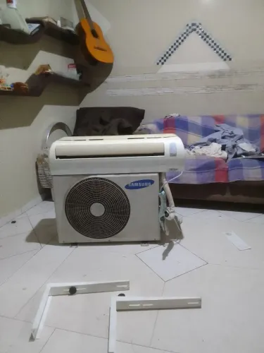 Ar condicionado p coloca o gas ai funciona