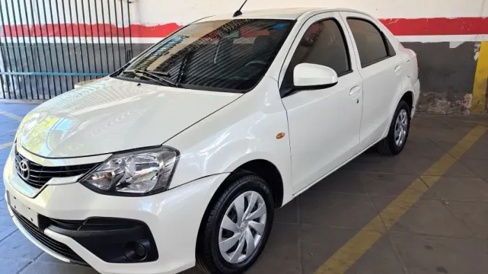Toyota Etios X Sedan 1.5 Flex 16V 4P Mec. 2018