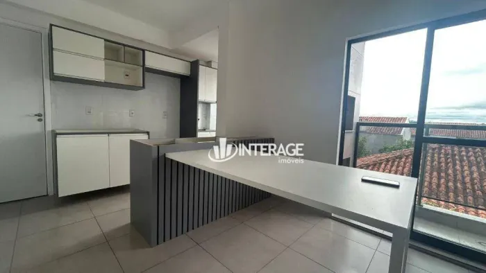 Apartamento com 2 quartos para alugar, 57 m² por R$ 2.040/mês - Campo Pequeno - Colombo/PR