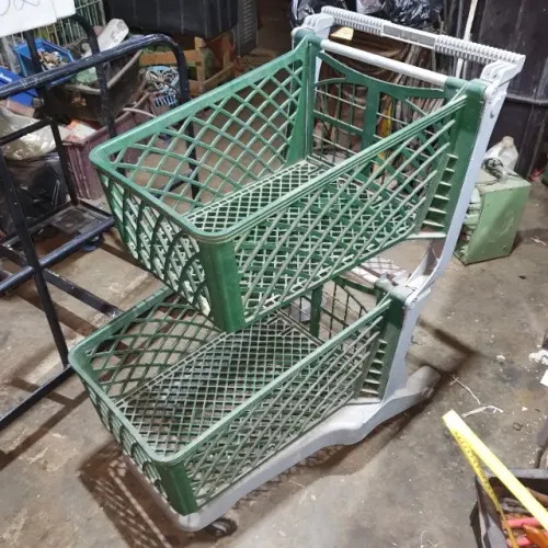 Carrinho de Supermercado Duplo Cesto Usado