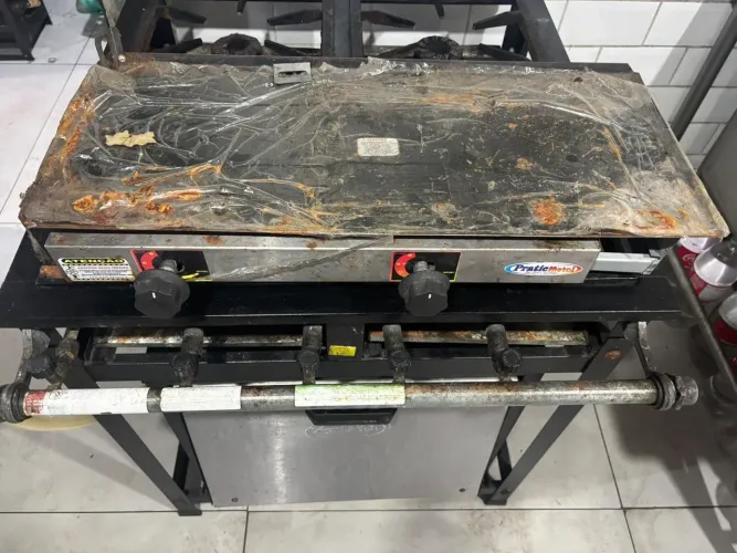 Chapa para lanches a gás