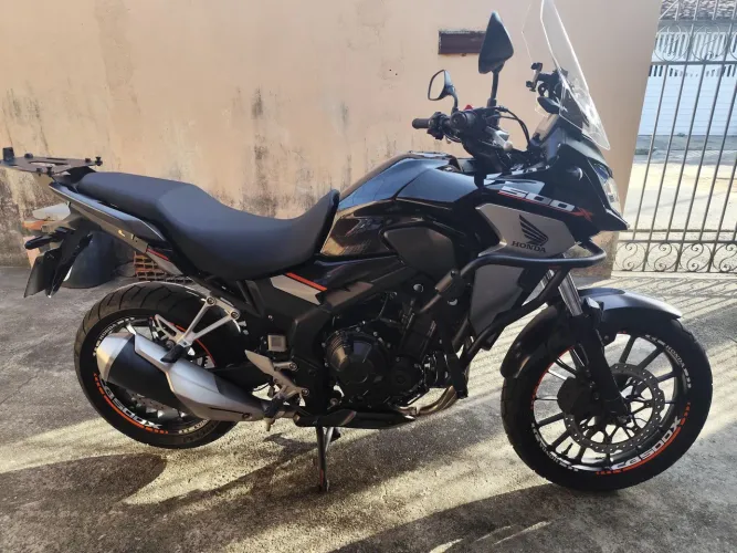 CB 500x ano modelo 2022
