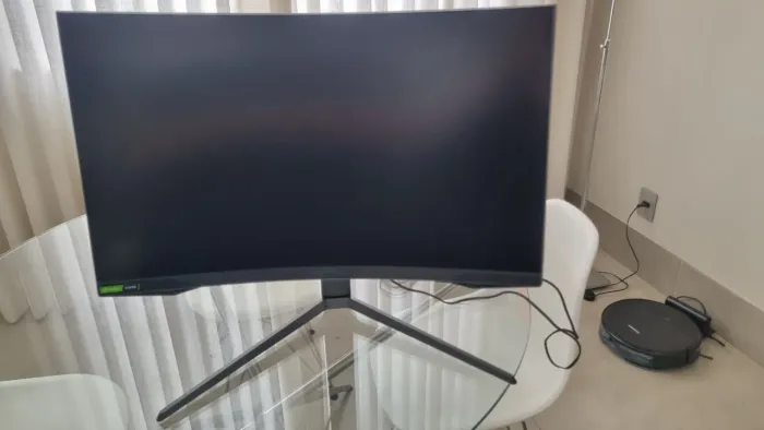 Monitor Gamer Samsung Odyssey G7 27" 244HZ WQHD