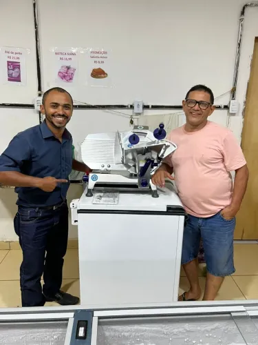 FATIADOR DE FRIOS SEMI AUTOMÁTICO LINHA GLP 300 MM GURAL