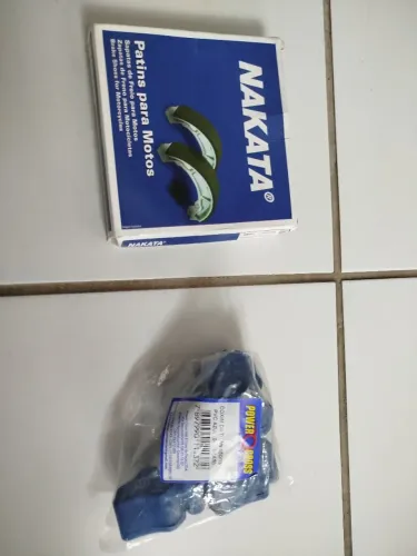 Vende-se Kit Lona de Freio traseiro com os Coxins