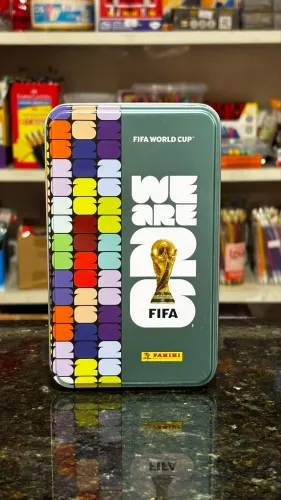 Lata Oficial Panini FIFA World Cup 2026 - Collector?s Tin (Nova em Perfeito Estado)