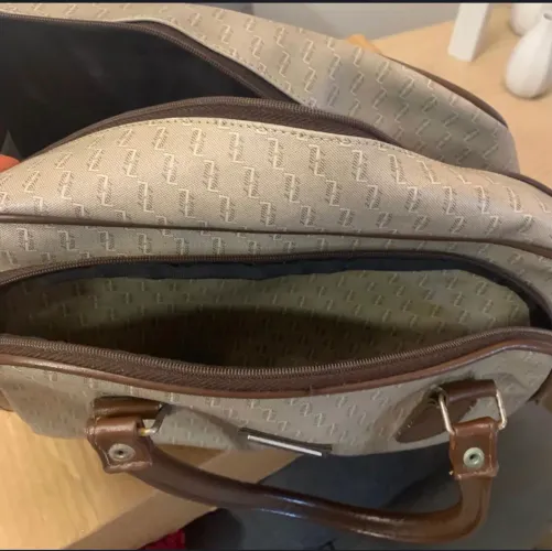 Bolsa média de mão para viagem