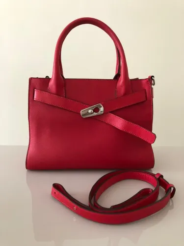 Linda Bolsa de Couro Legítimo Arezzo