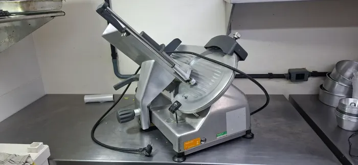 Máquina de Frios Hobart Inox
