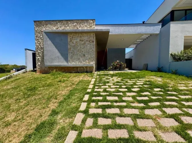 Casa à venda em Itu, Alphaville Itu, com 3 suítes, com 210 m², Alphaville Castelo Itu
