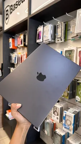 MacBook Pro Chip M5 16/1TB 