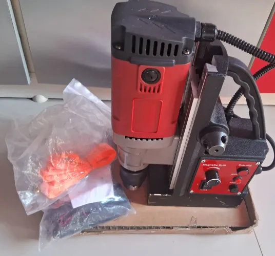 Furadeira Base magnetica magnetic Drill