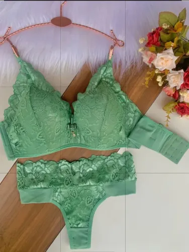 Conjunto de bojo rendado sofisticado..Do M AO GG