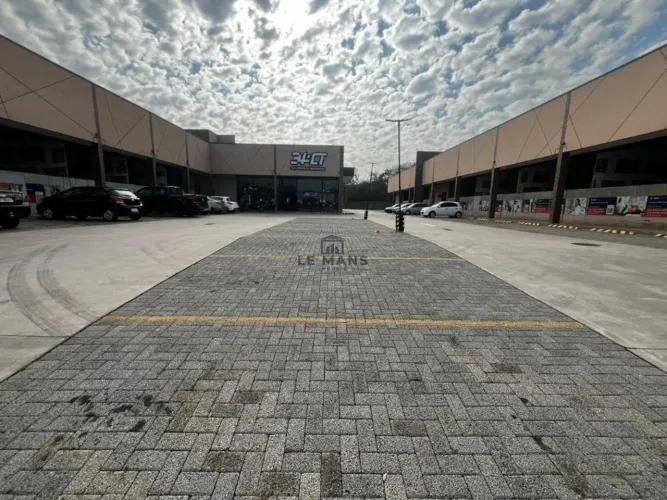 Salão para alugar em Piracicaba, Vila Industrial, com 63.37 m²